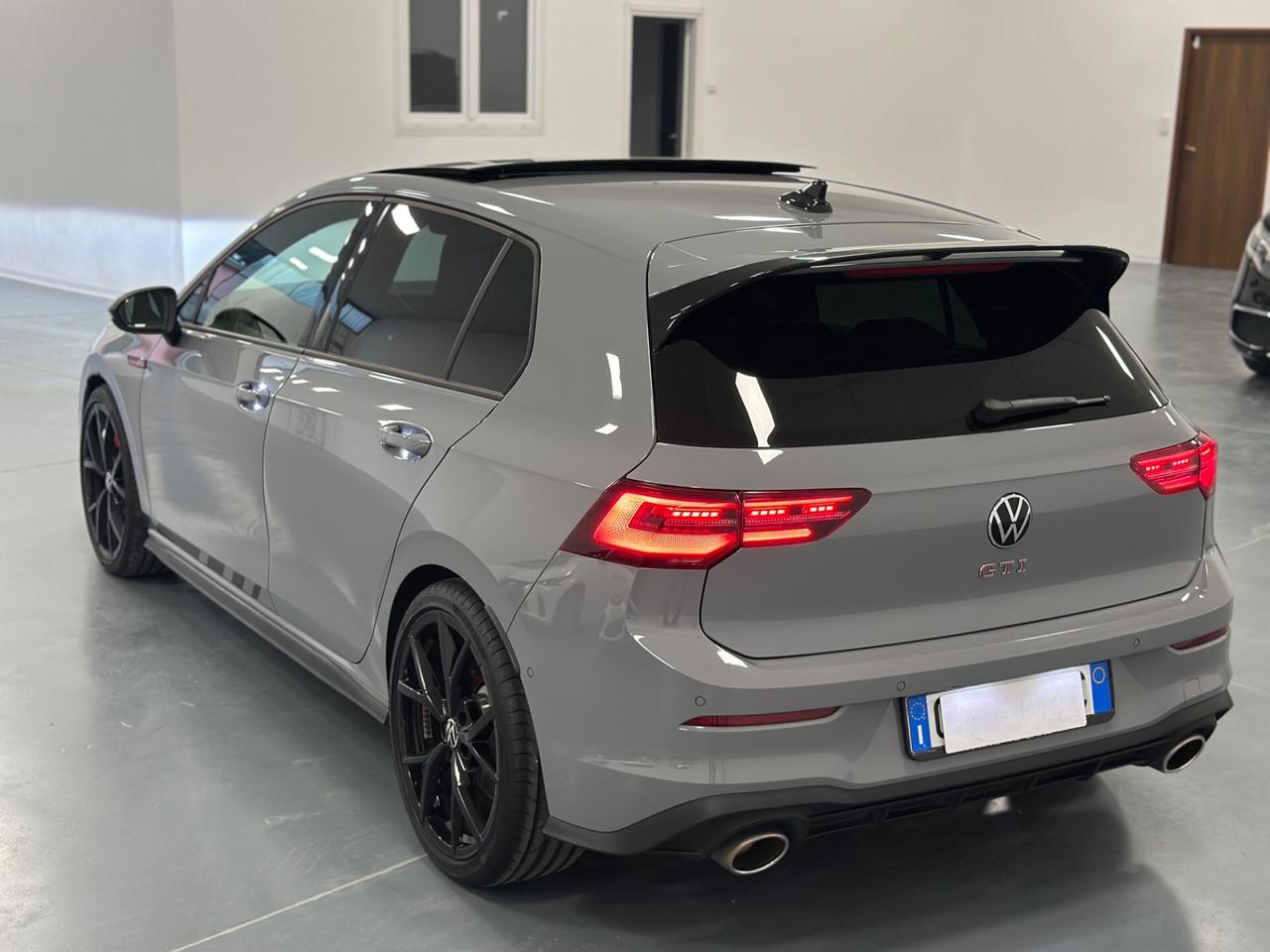 Volkswagen Golf GTI 2.0 TSI 300CV DSG Clubsport 45