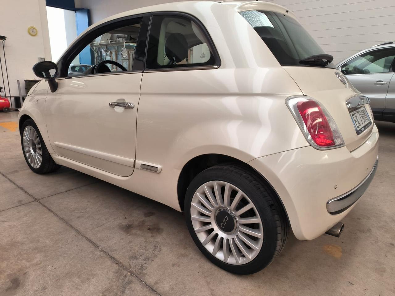 Fiat 500 0.9 TwinAir 63kW 01-2012