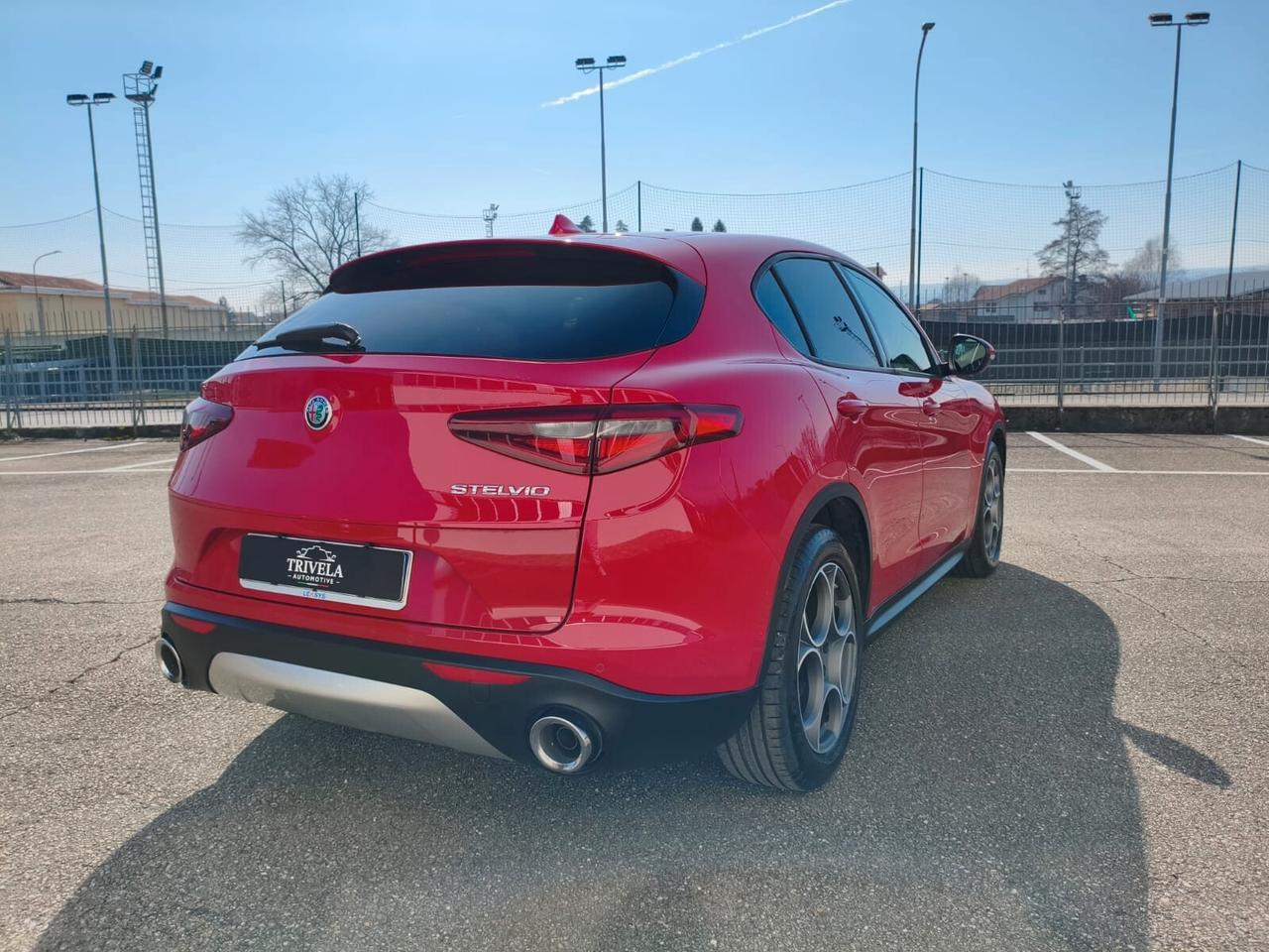 Alfa Romeo Stelvio 2.2 Turbodiesel 160 CV AT8 RWD Sport-Tech