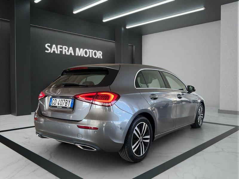 Mercedes-Benz Classe A A 180 d Sport auto