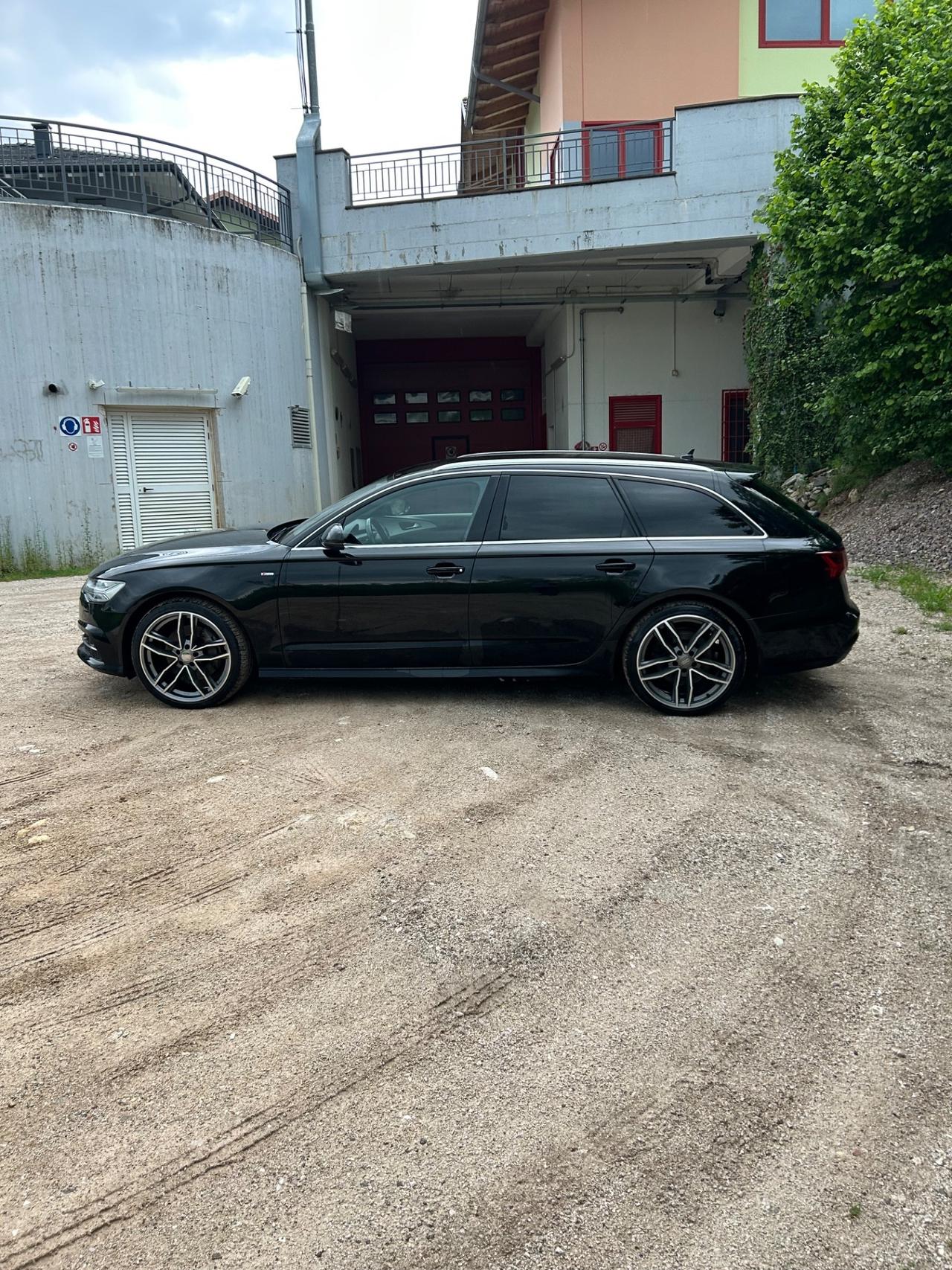 Audi A6 Avant 3.0 TDI quattro S tronic Business