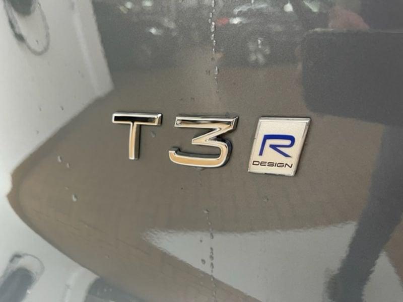 Volvo XC40 T3 Geartronic R-design