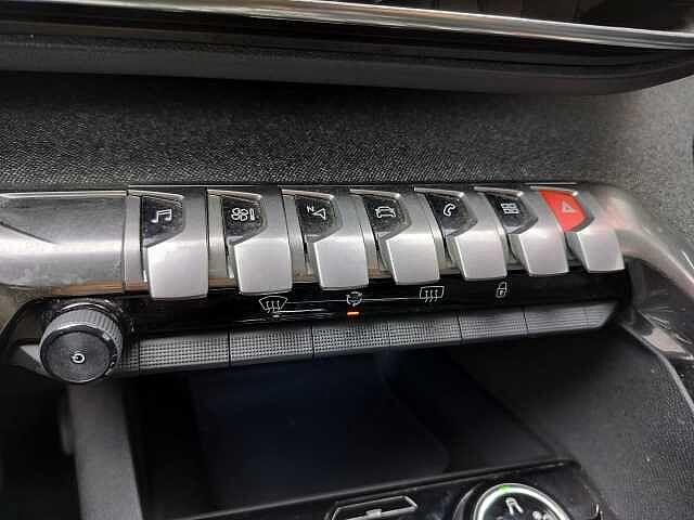 Peugeot 3008 BlueHDi 130 S&S EAT8 Allure