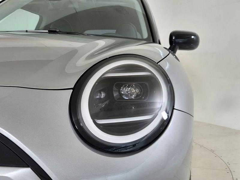 MINI Mini Serie M COOPER E