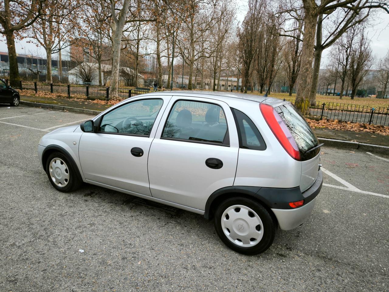 Opel Corsa 1.0i 12V cat 5 porte