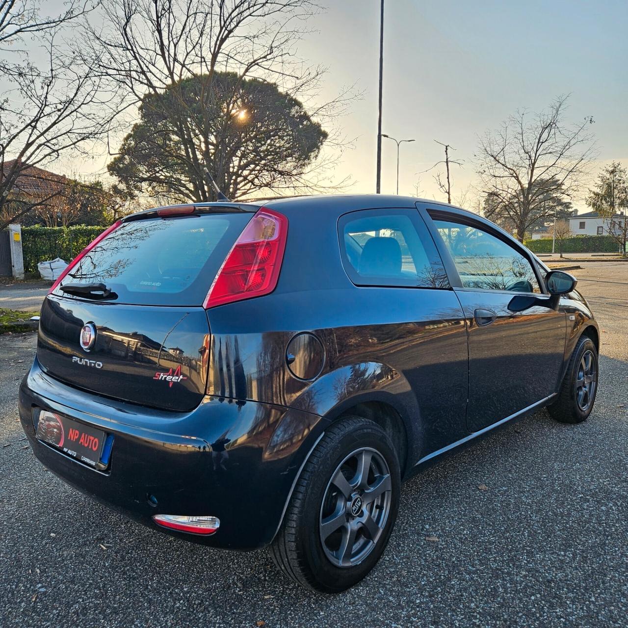 Fiat Punto 1.2 8V 5 porte Street