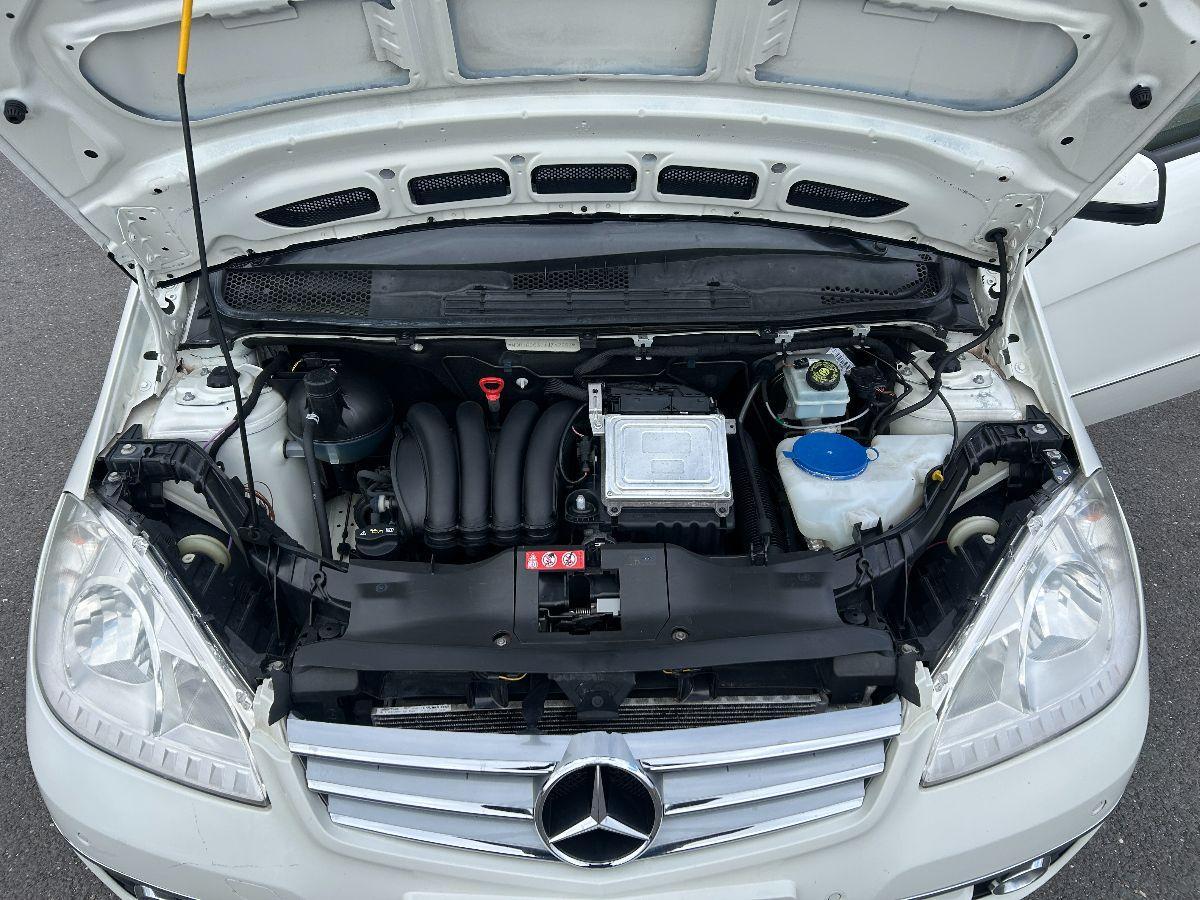 MERCEDES - Classe A - 150 BlueEFFICIENCY Avantgarde