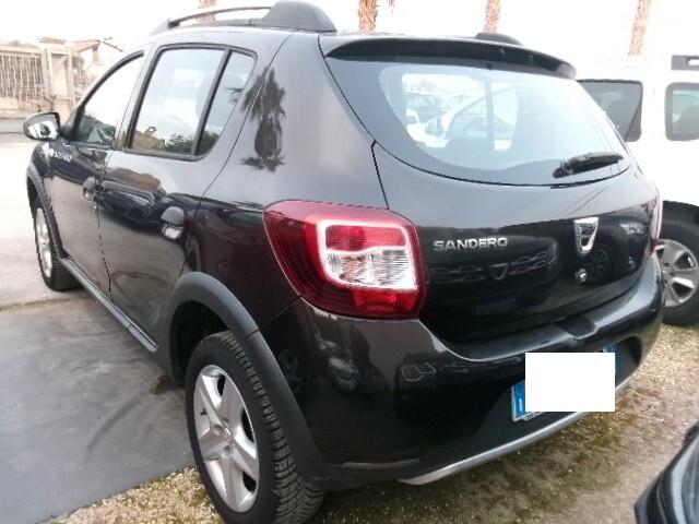 Dacia Sandero 0.9 TCe 12V 90CV Start&Stop SS Lauréate Family