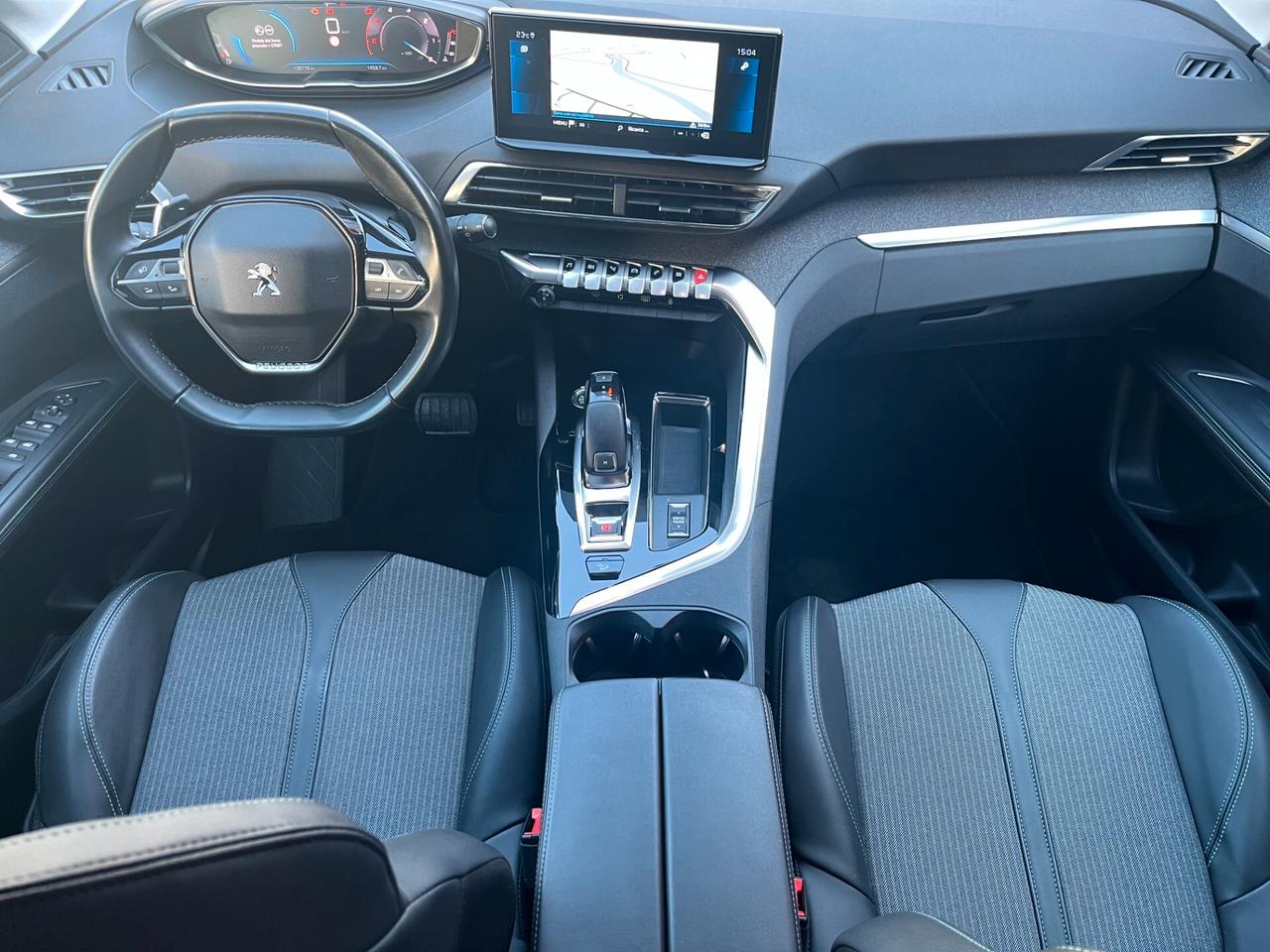 Peugeot 3008 1.5 bluehdi Allure Pack 130 cv