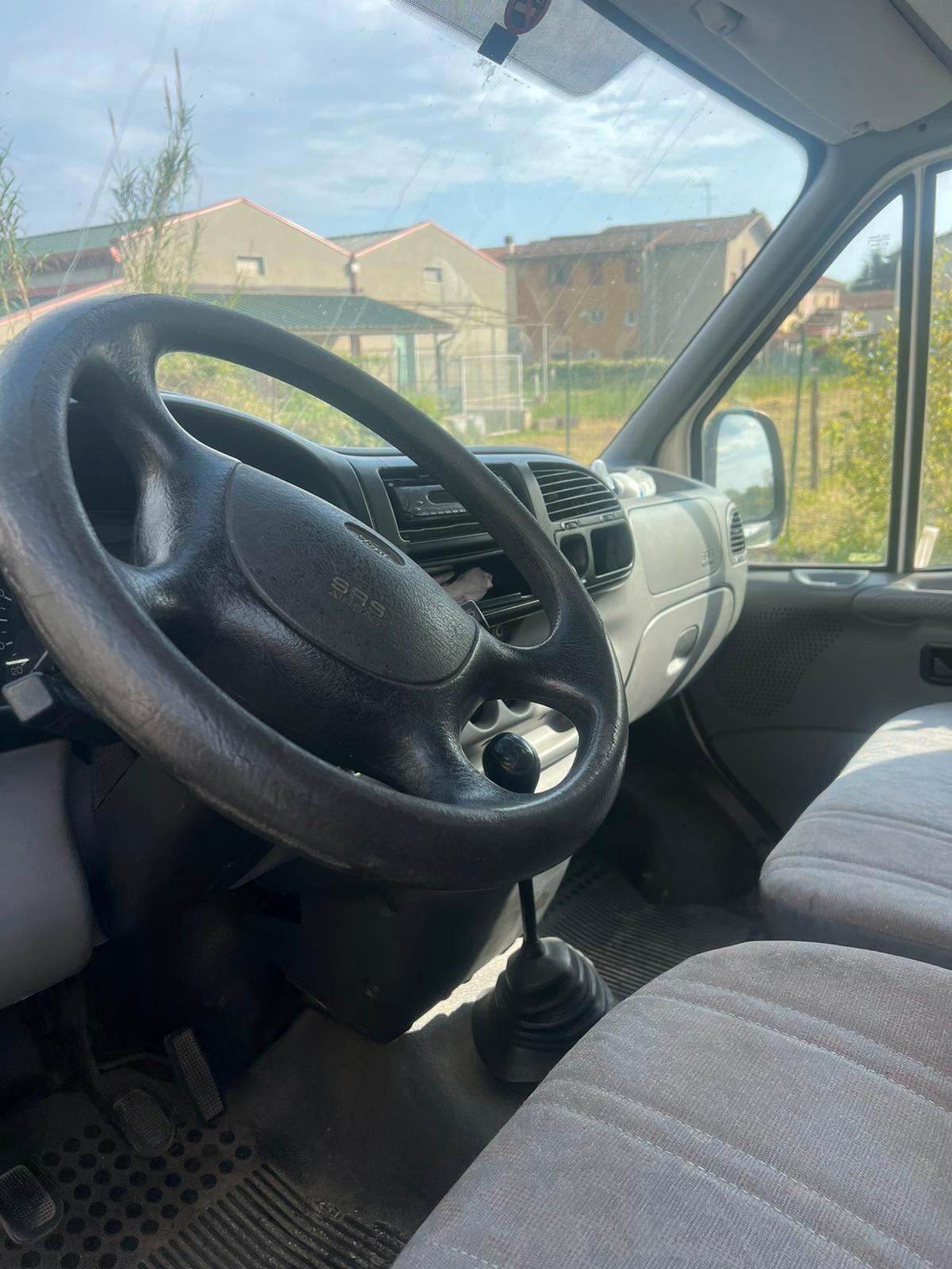 Ford Transit/Tourneo Transit 100 2.5 D PC Combi