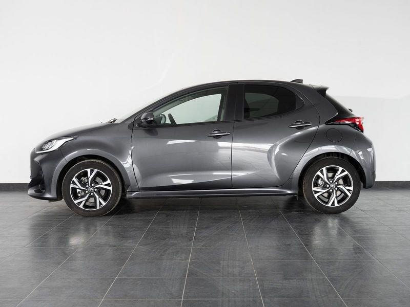 Toyota Yaris Hybrid Trend MY24