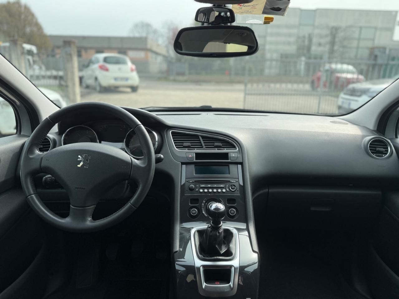 Peugeot 5008 1.6 HDi 112CV Tecno