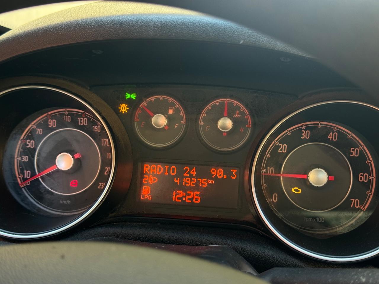 Fiat Punto 1.4 8V 5 porte Easypower