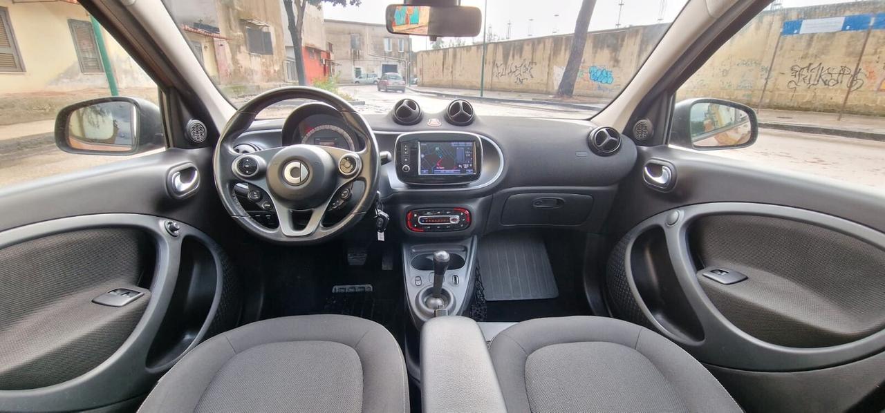 Smart ForFour 90 0.9 Turbo twinamic Passion LED NAVI