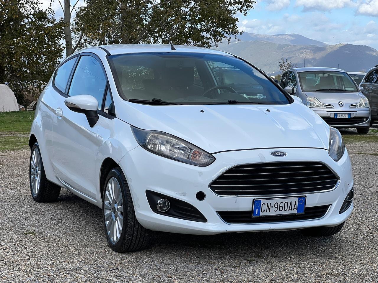 Ford Fiesta 1.5 TDCi 75CV 3 porte Titanium