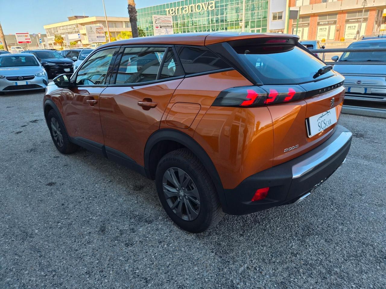 Peugeot 2008 1.2 BENZINA 130 CV Active Pack