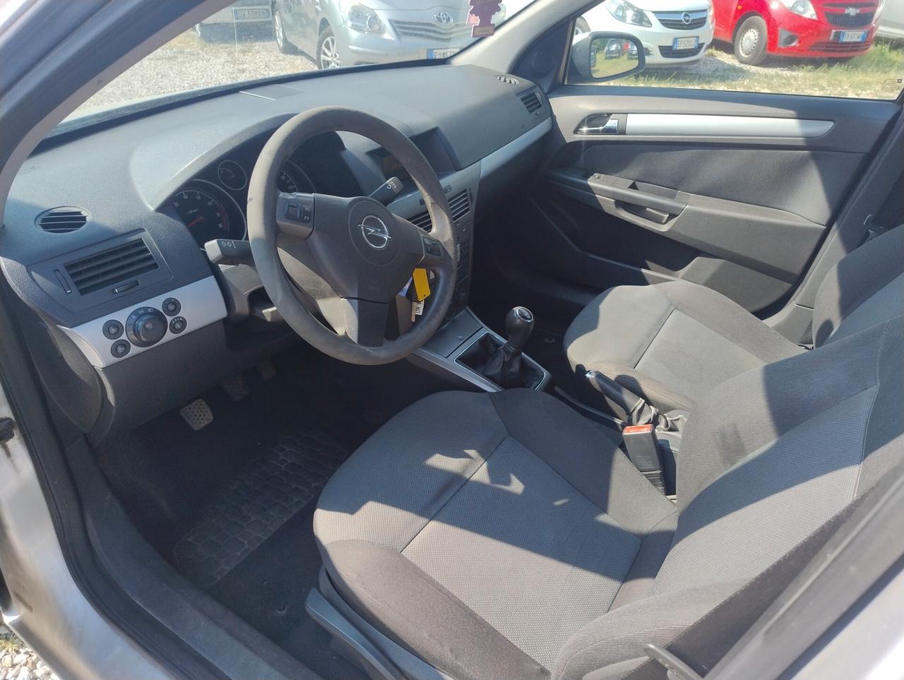 Opel Astra 1.6 16V VVT Station Wagon Cosmo
