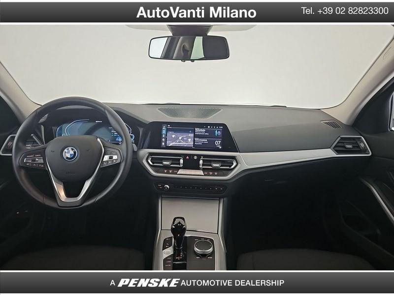 BMW Serie 3 320e Touring Business Advantage