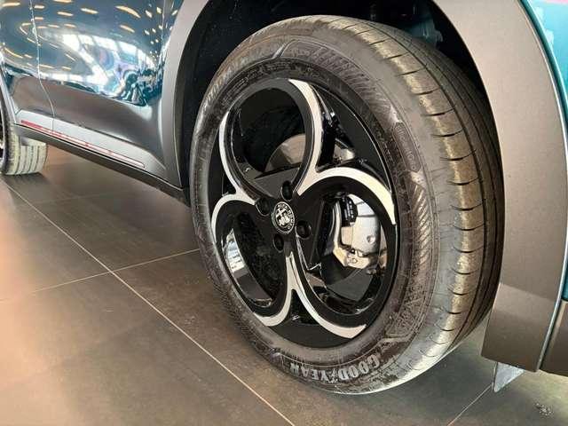 Alfa Romeo Junior 1.2 136 CV Hybrid eDCT6 Speciale