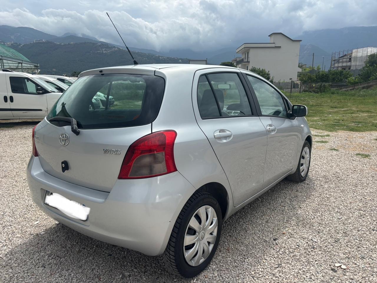 Toyota Yaris 1.3 5 porte Navi