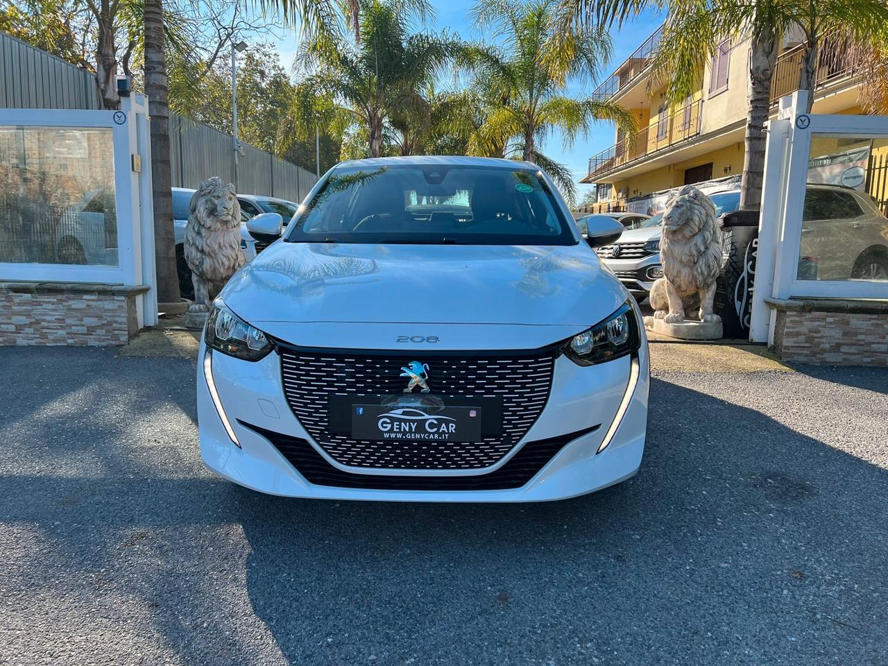 Peugeot 208 motore elettrico 136 CV 5 porte Active