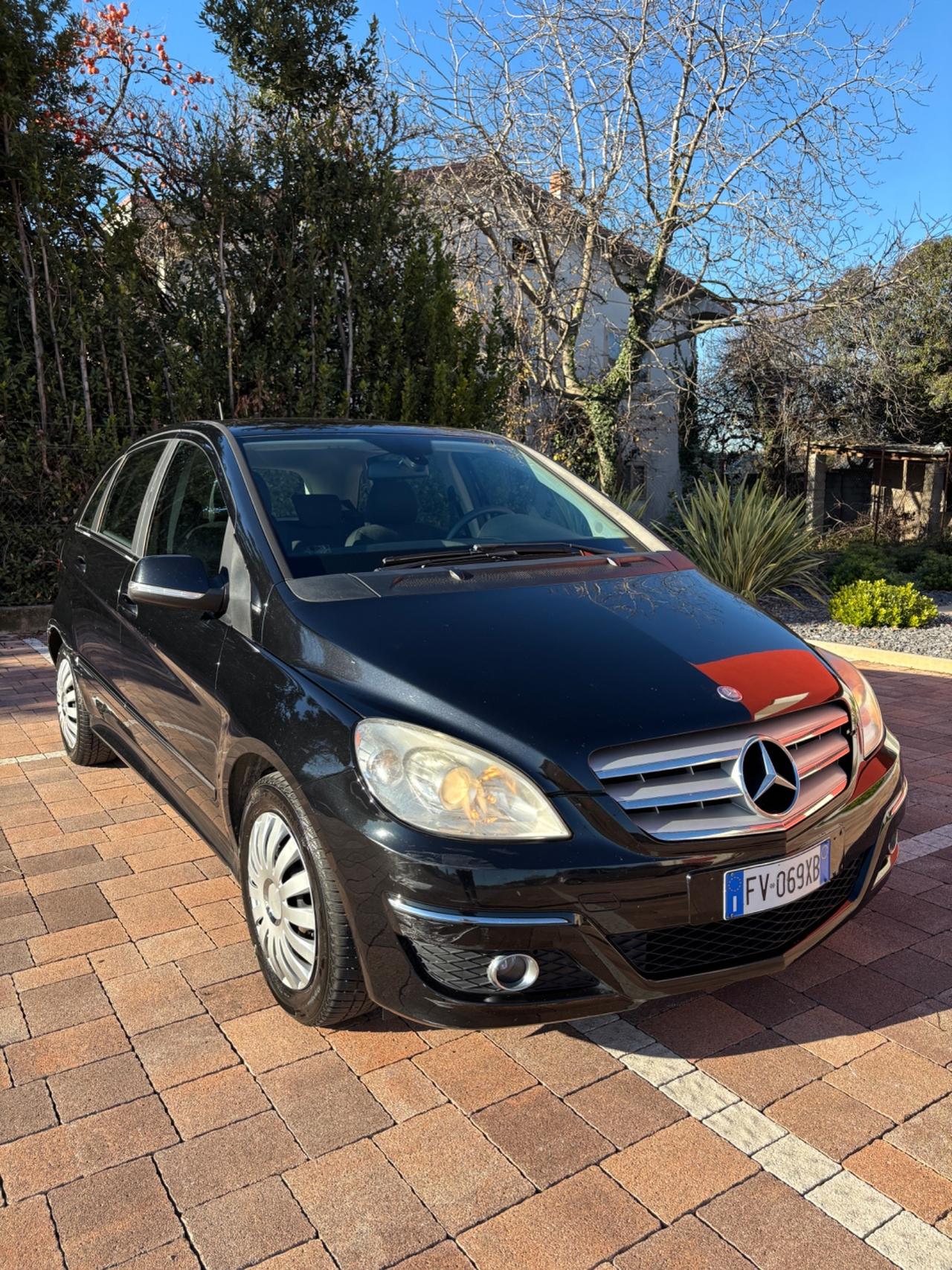 Mercedes-benz B 180 CDI Premium