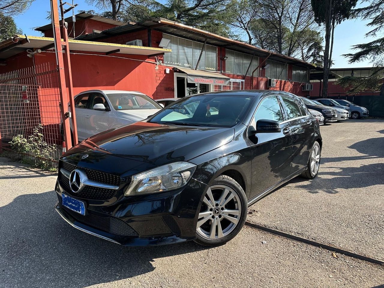 Mercedes-Benz A 180 2018 photo 2
