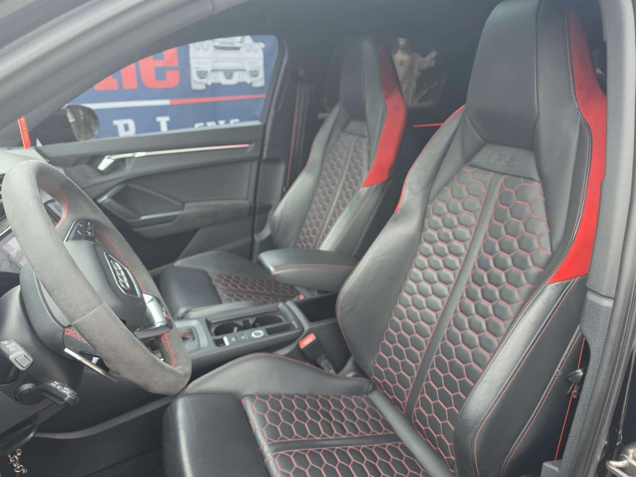 Audi RSQ3 SPORTBACK TOTAL BLACK FULL