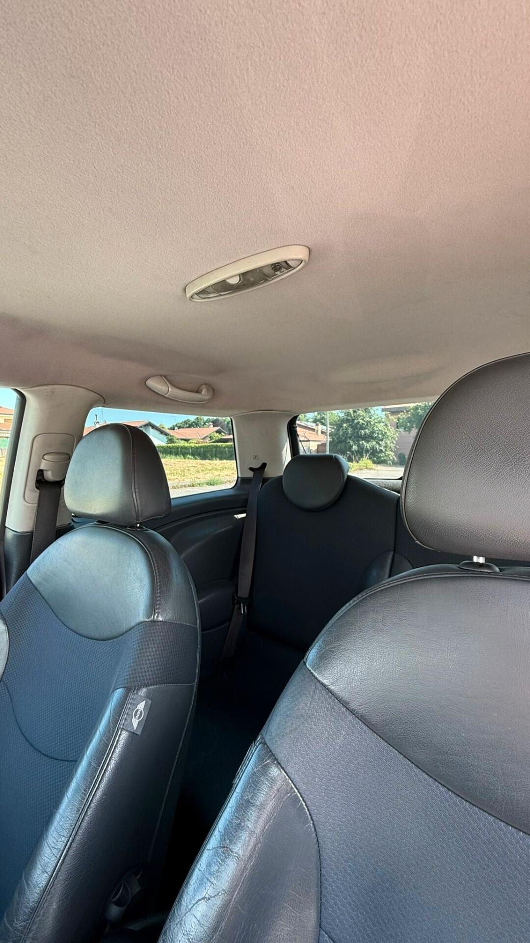 Mini One D 1.4 ok neopatentati