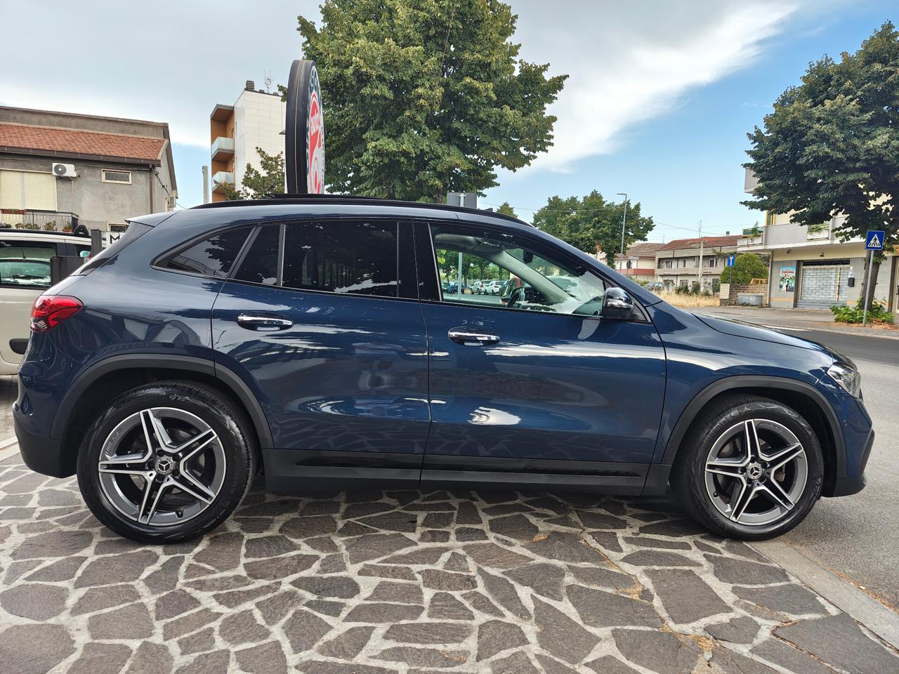Mercedes-benz GLA 200 Automatic Premium