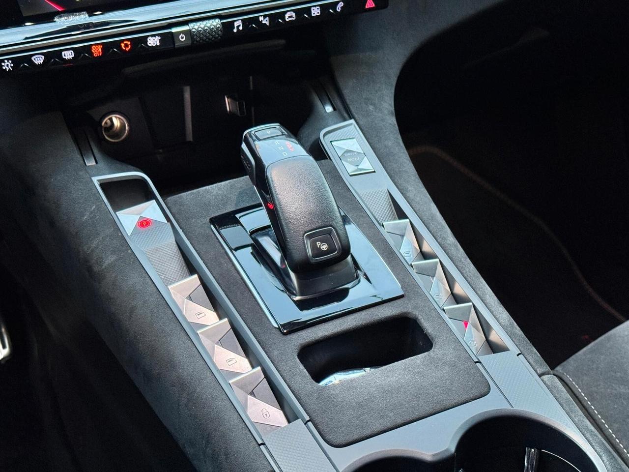 Ds 7 Crossback BlueHDi 130 aut. Performance Line+