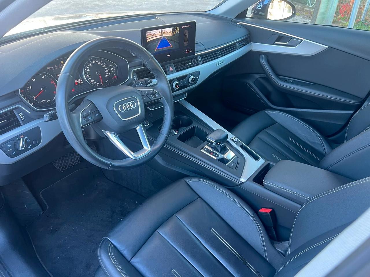 Audi A4 Avant 40 TDI quattro S tronic Business Advanced