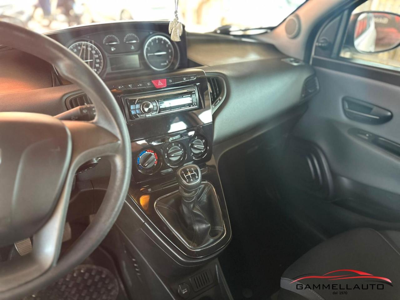 Lancia Ypsilon 1.2 GPL Silver 69cv E6