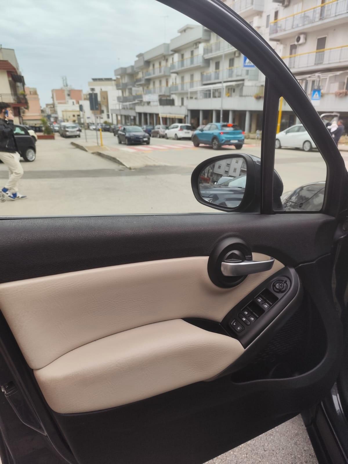 Fiat 500X 1.3 M.jet Lounge * Navi CarPlay * Pelle * Garantita 12 Mesi