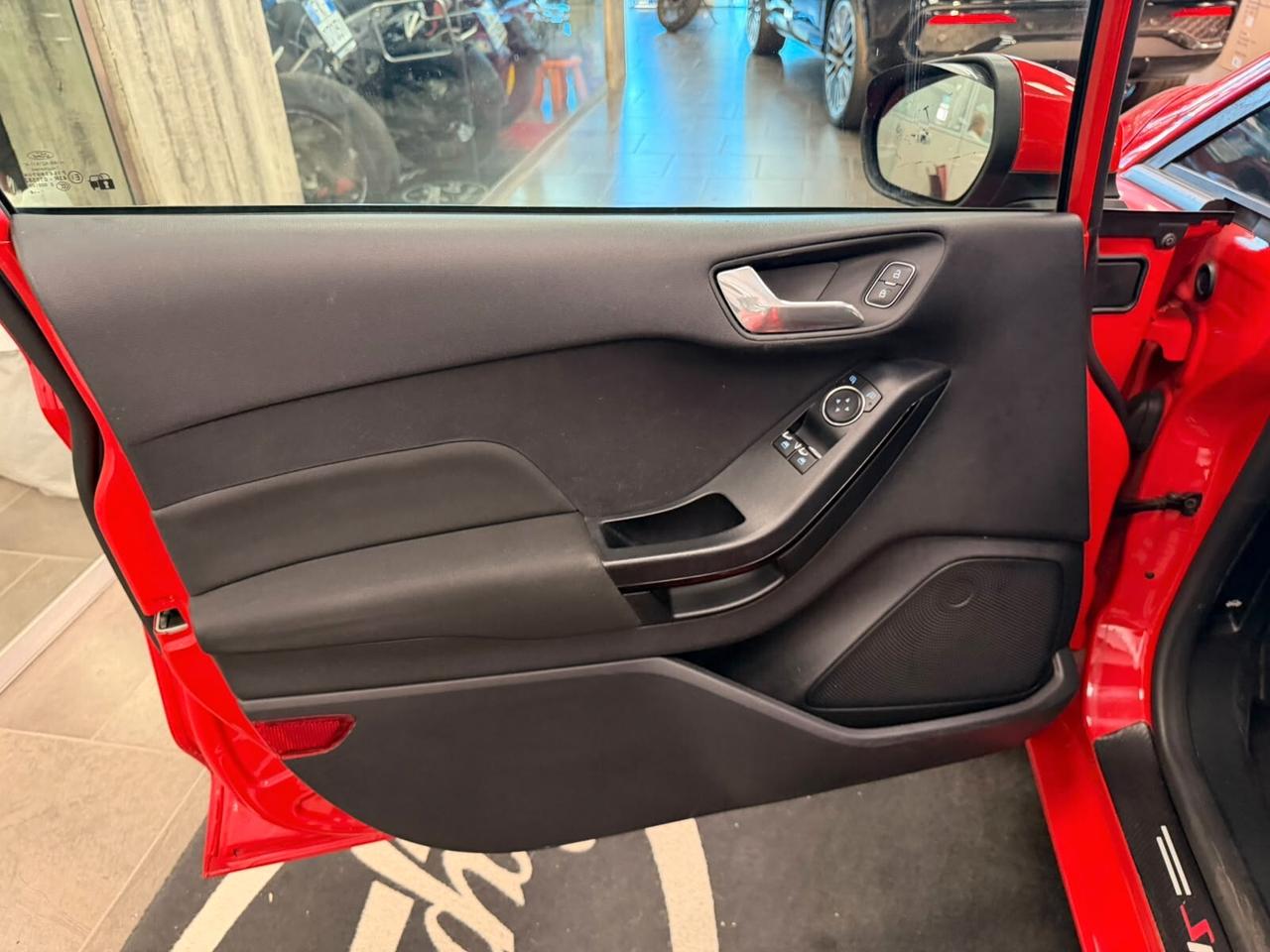 Ford Fiesta 1.0 Ecoboost 100 CV 5 porte Titanium
