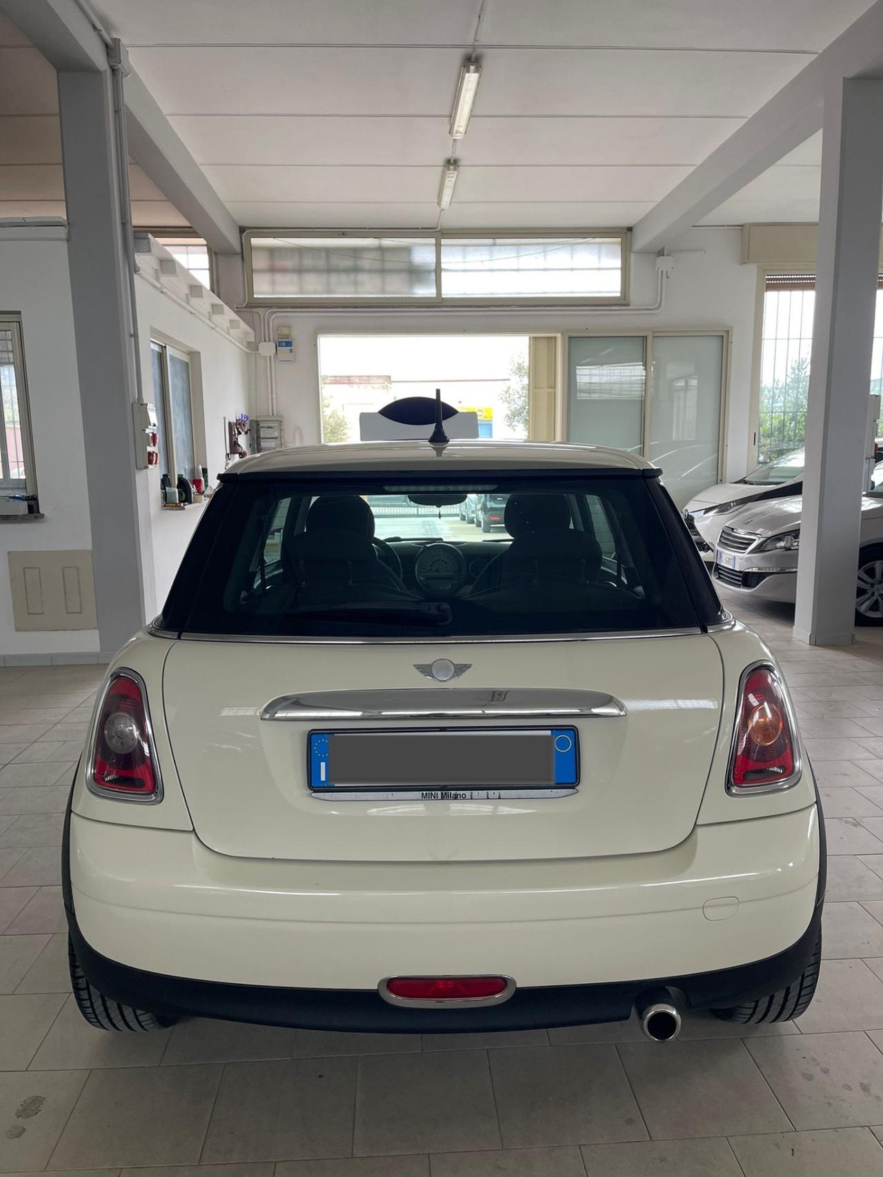 Mini 1.4 16V One Chili