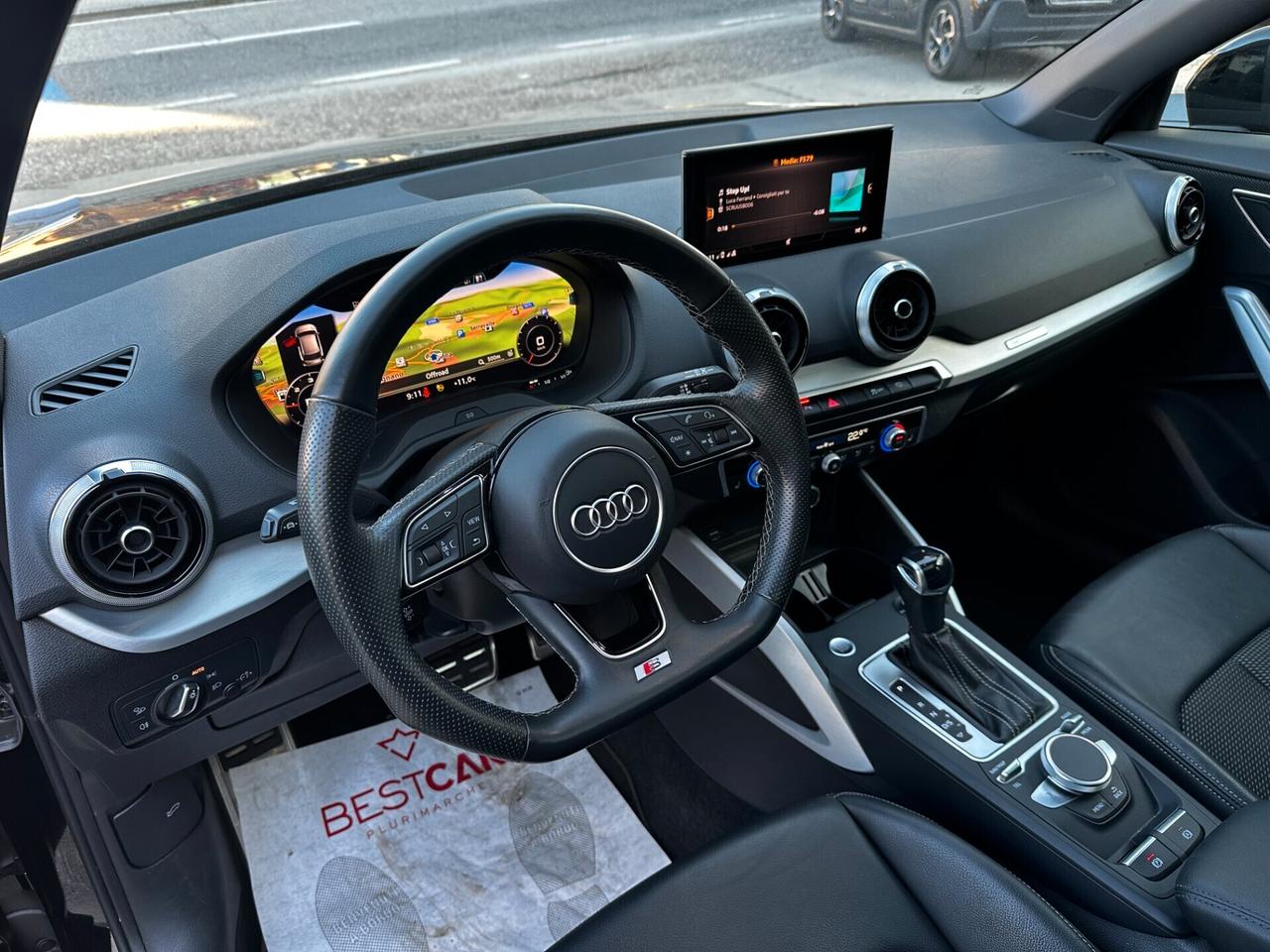 Audi Q2 35 TDI 2x S LINE_PANORAMA_FARI MATRIX_VIRTUAL_CAMERA_R18