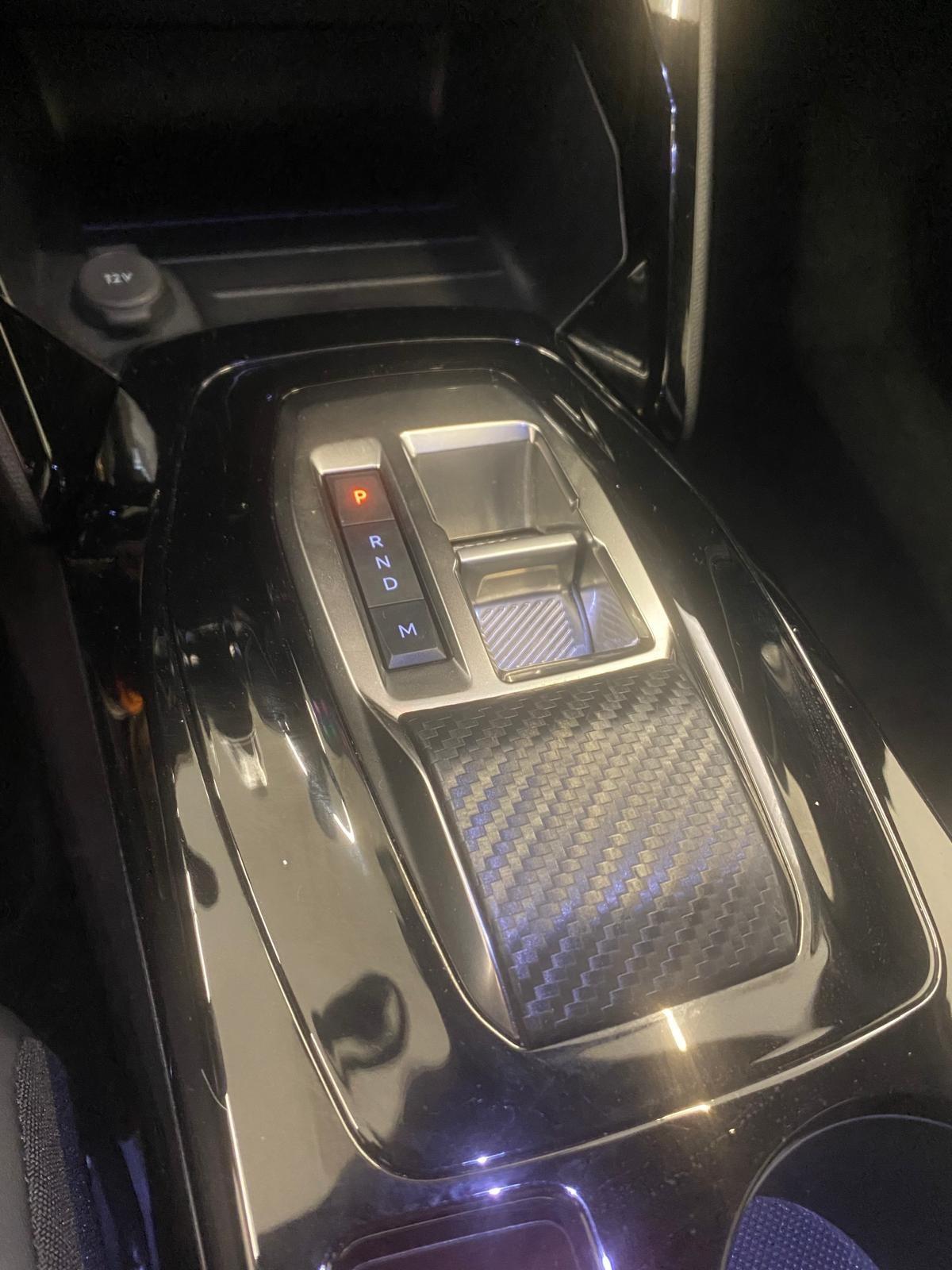 Peugeot 2008 BlueHDi 130 S&S EAT8 Allure Pack