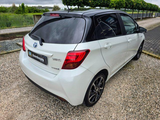 TOYOTA Yaris 1.5 Hybrid 5 porte Trend 'White Edition'