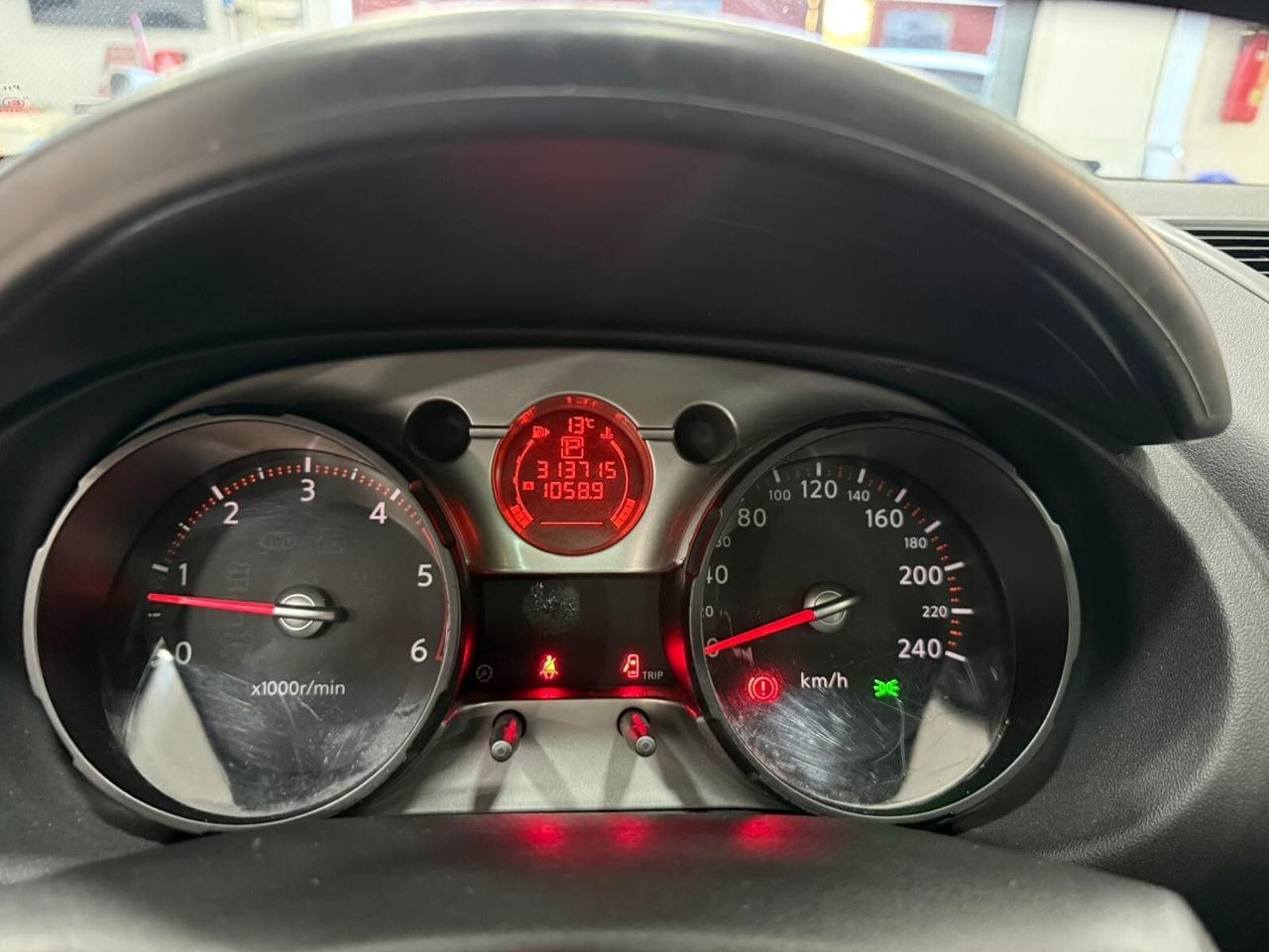 Nissan Qashqai 2.0 4x4 auto 7 posti tetto