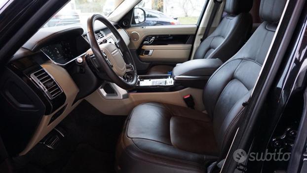 LAND ROVER Range Rover 3.0 SDV6 Vogue