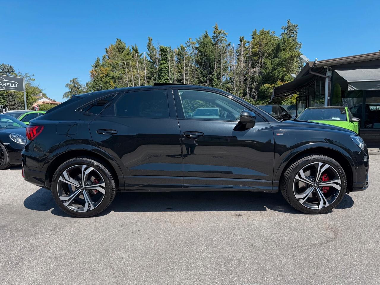 Audi Q3 40 TDI quattro S tronic Identity Black 2 LINE/STRAFULL TETTO