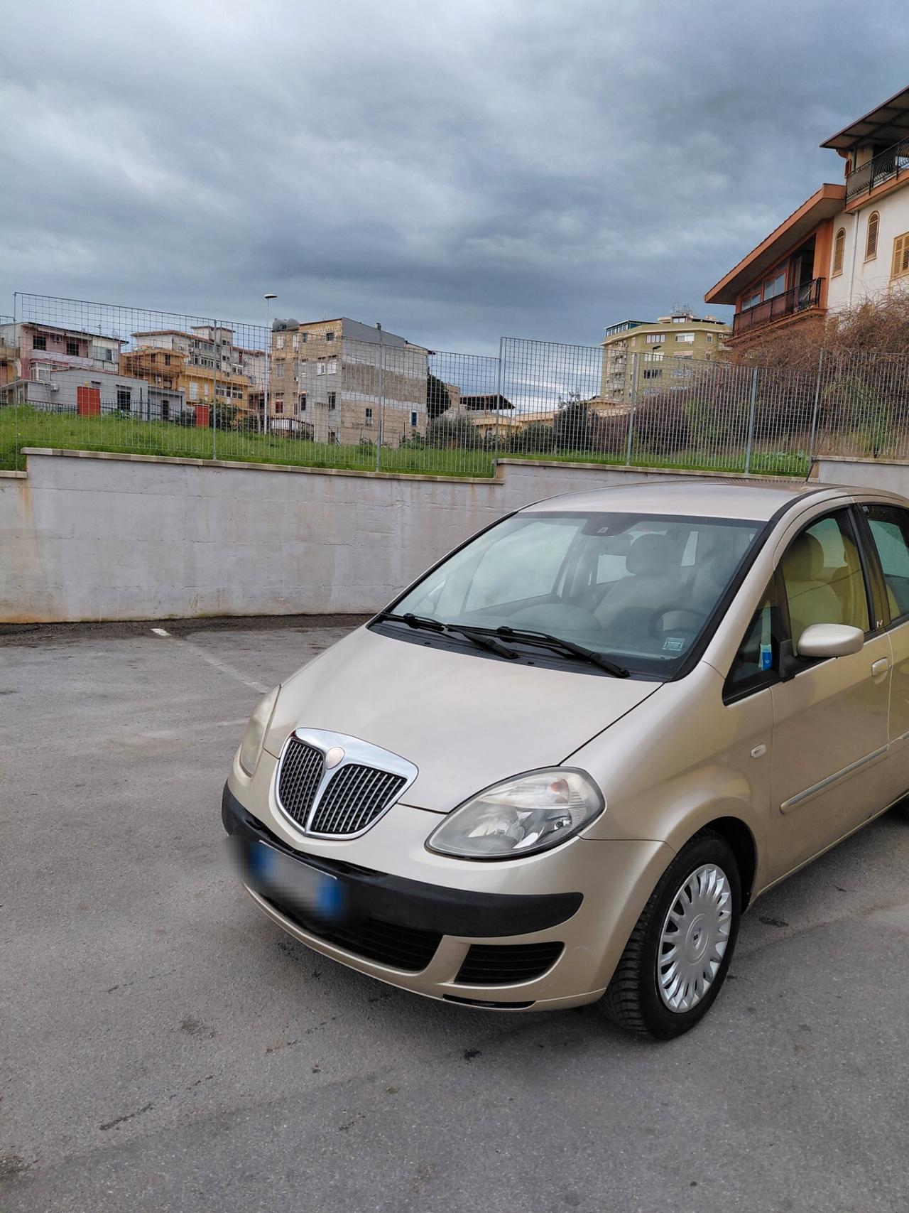 Lancia MUSA 1.9 Multijet Platino Plus