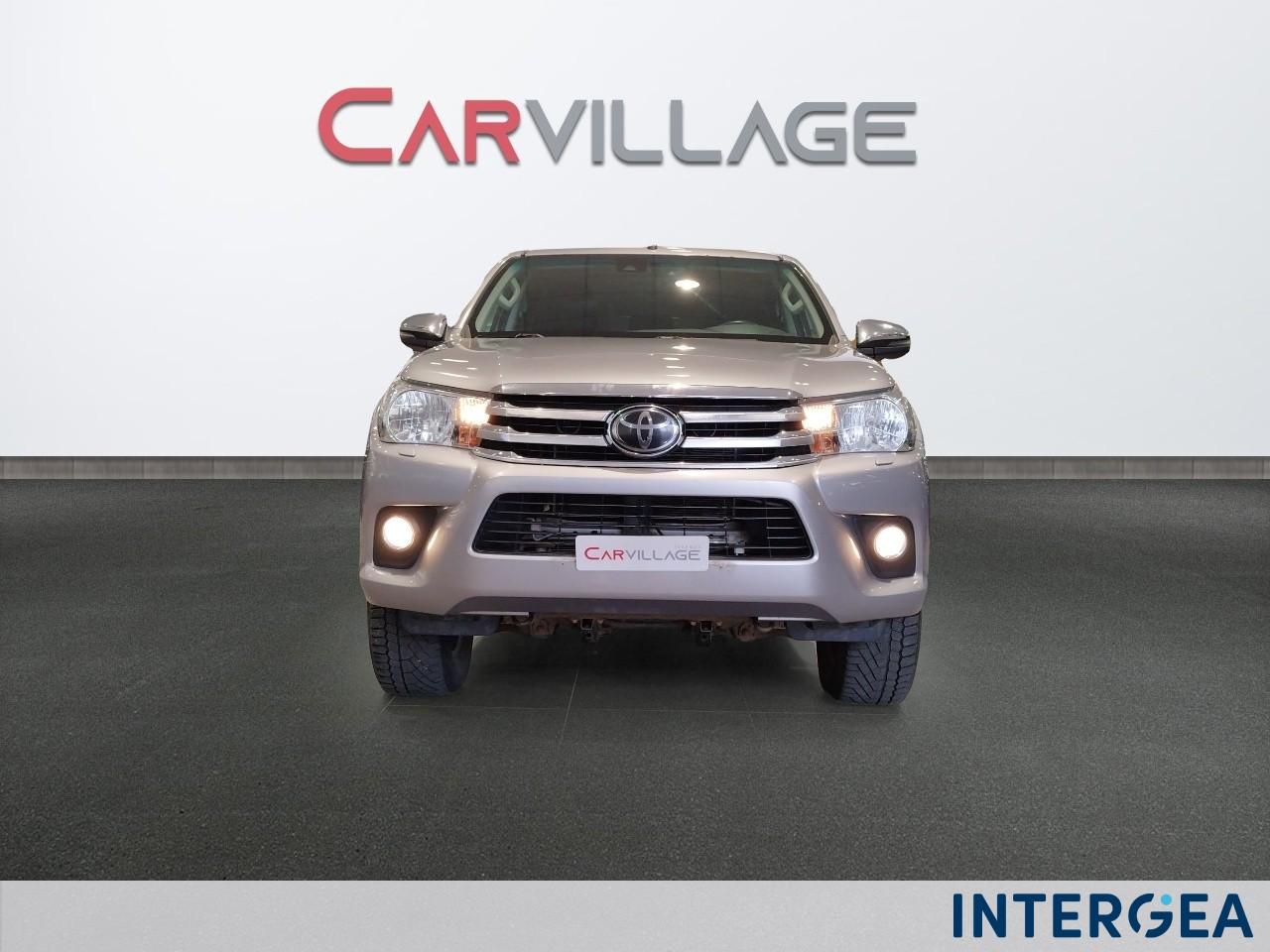 TOYOTA Hilux 2.4 d-4d double cab Comfort 4wd