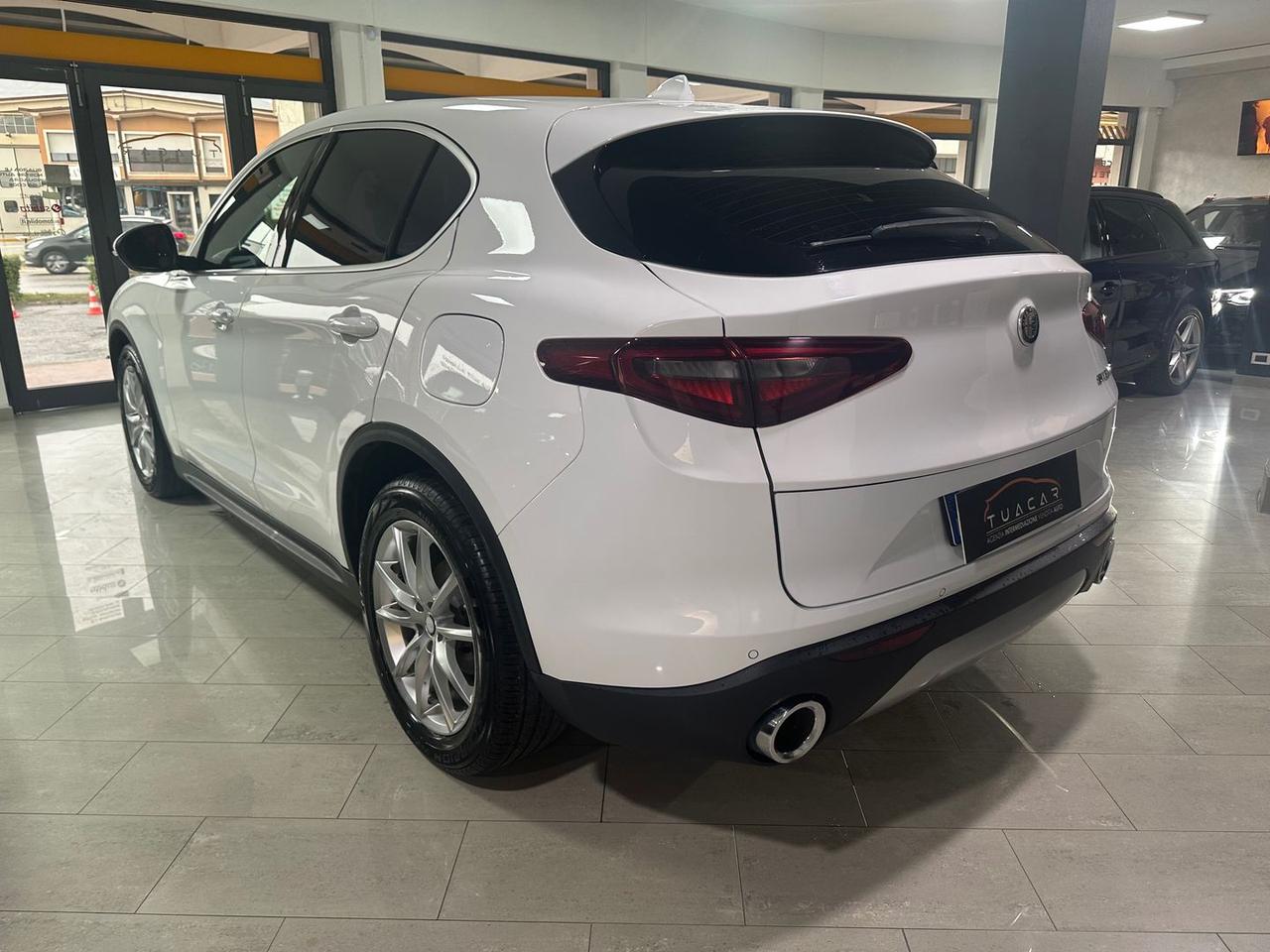 Alfa Romeo Stelvio Business 2.2 #7078