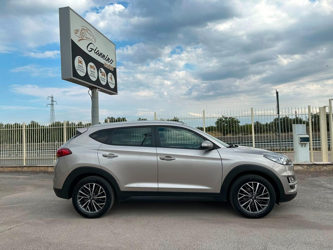 HYUNDAI TUCSON 1.6 CRDi Exellence