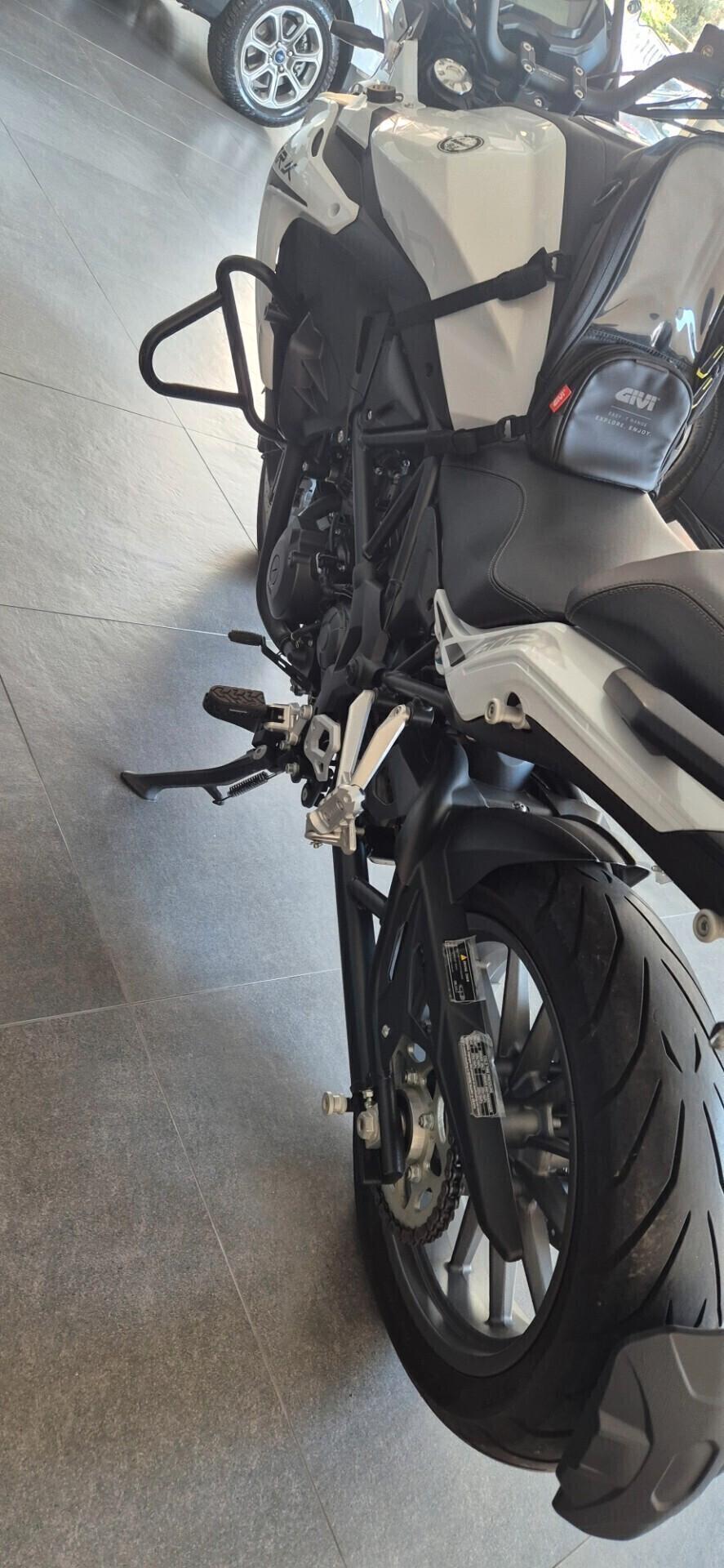Benelli 500 Quattro TRK502