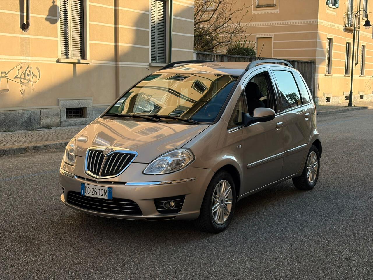 Lancia MUSA 1.3 D Multijet 95 CV S&S Oro 5 PORTE