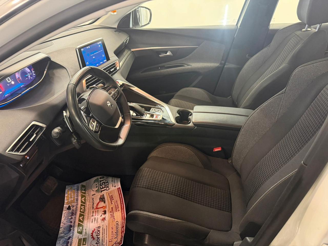 Peugeot 3008 BlueHDi 130 S&S EAT8 Allure