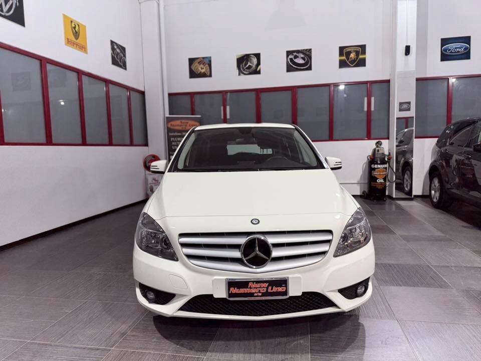 Mercedes Classe B 180 110cv Executive 2013